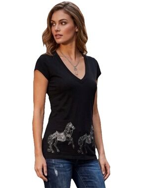 Key Closet Black Women’s Carousel Horses Swarovski Studded Tee Size Small